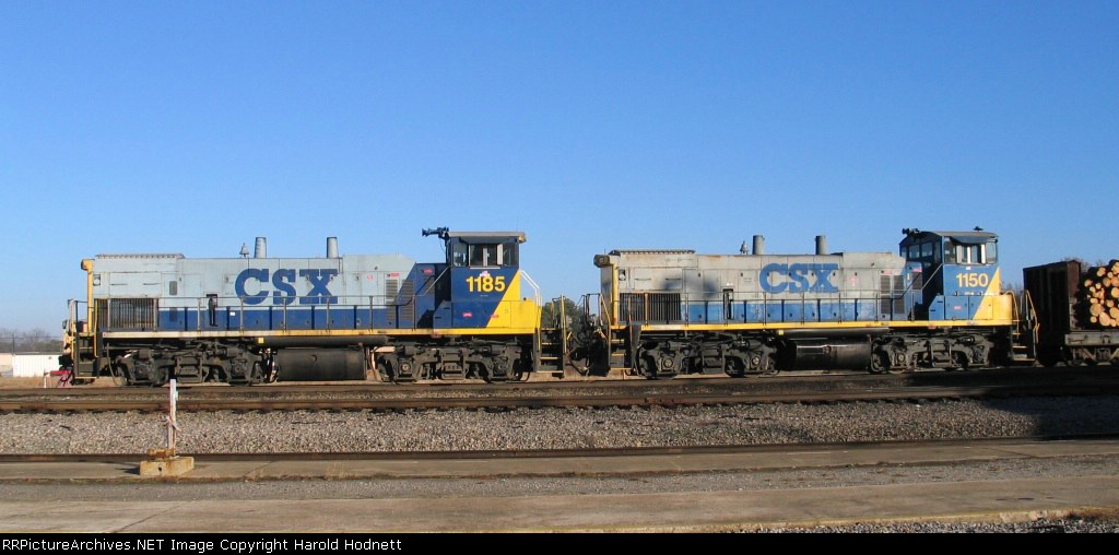 CSX 1185 & 1150 drill the yard